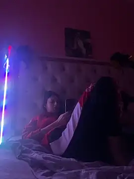 Flossy Vettie online show from November 28, 5:13 pm