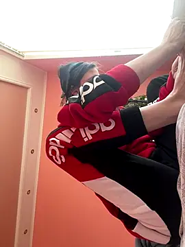 Flossy Vettie online show from December 16, 7:23 am