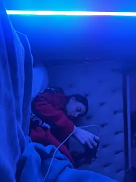 Flossy Vettie online show from November 12, 3:16 pm