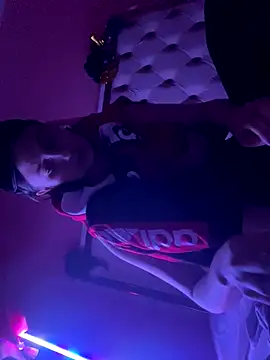 Flossy Vettie online show from November 17, 12:36 am