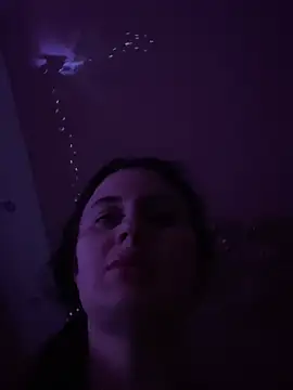 Flossy Vettie online show from March 11, 1:43 am