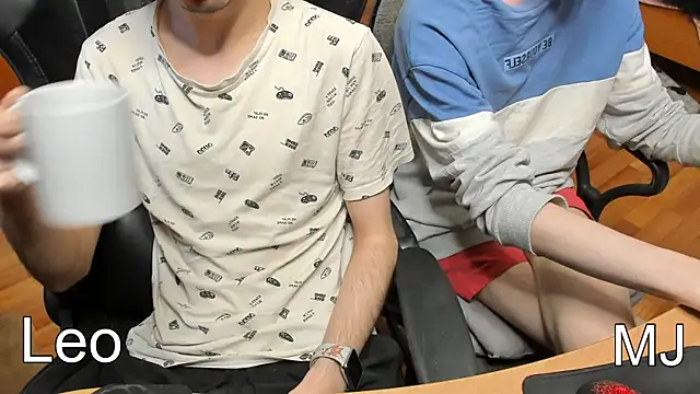 teelimata online show from March 21, 3:57 pm