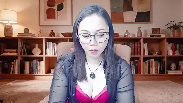 Giuliam online show from April 5, 6:09 am