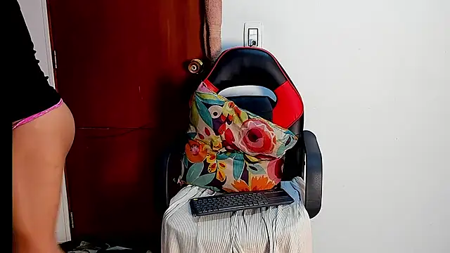 Lu doll online show from September 15, 7:36 pm