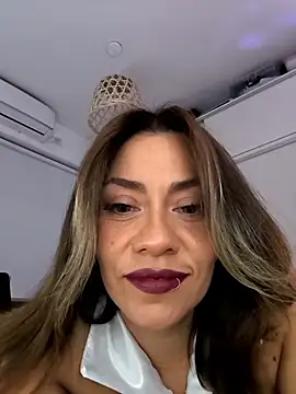 SamyJones9 online show from November 1, 5:14 am