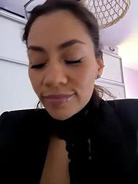 SamyJones9 online show from November 2, 11:54 pm