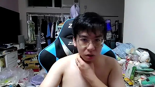 charlie xdd online show from May 8, 11:58 am
