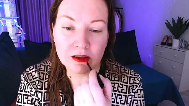 GoddessLara online show from March 14, 5:05 am