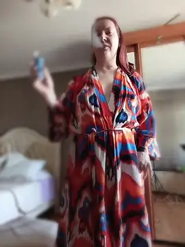 GoddessLara online show from April 5, 3:02 am