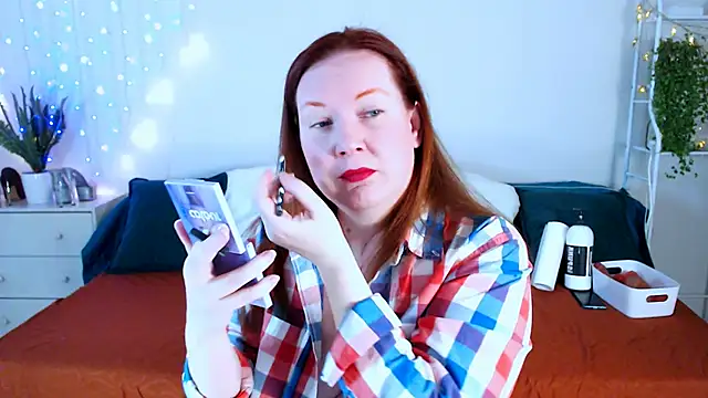 GoddessLara online show from November 30, 11:05 pm