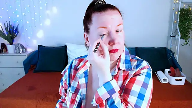 GoddessLara online show from November 30, 12:22 am