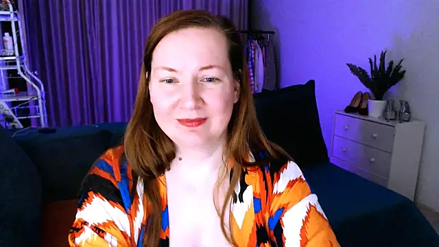 GoddessLara online show from January 5, 1:56 am