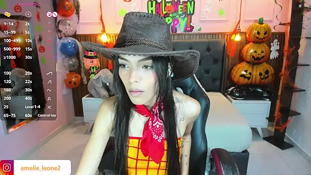 AMELIELEONE online show from October 31, 12:57 pm