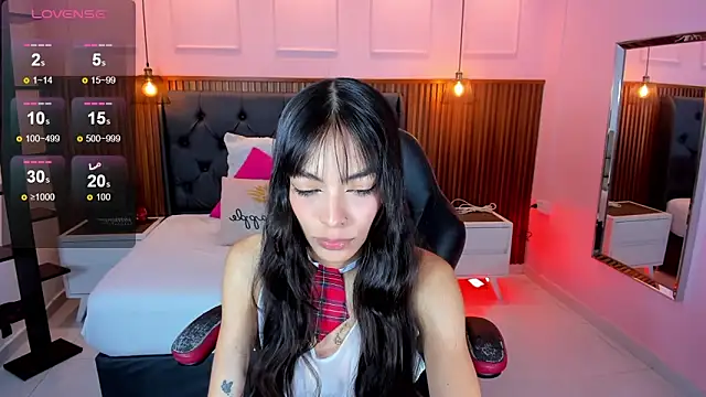 AMELIELEONE online show from March 11, 12:21 pm