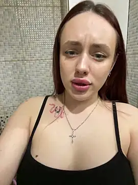 Lisaaan online show from April 10, 5:42 pm