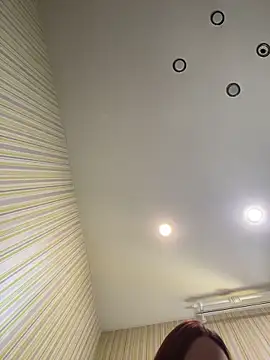 Lisaaan online show from March 21, 7:53 am