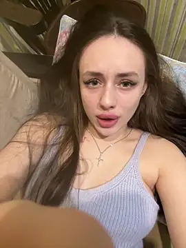 Lisaaan online show from November 25, 6:47 am