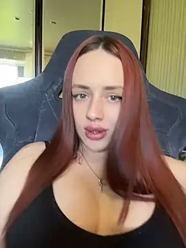 Lisaaan online show from June 24, 11:09 am