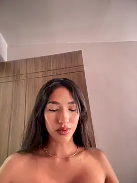 Snapshot of DulceLenns chatting on September 8, 5:56 pm DulceLenns online show from September 8, 5:56 pm