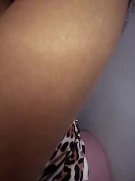 Snapshot of DulceLenns chatting on November 23, 6:29 pm DulceLenns online show from November 23, 6:29 pm