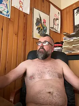 Snapshot of jim470 chatting on July 9, 3:44 pm jim470 online show from July 9, 3:44 pm
