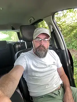Snapshot of jim470 chatting on May 30, 8:53 am jim470 online show from May 30, 8:53 am
