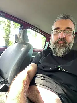 Snapshot of jim470 chatting on July 7, 3:37 pm jim470 online show from July 7, 3:37 pm