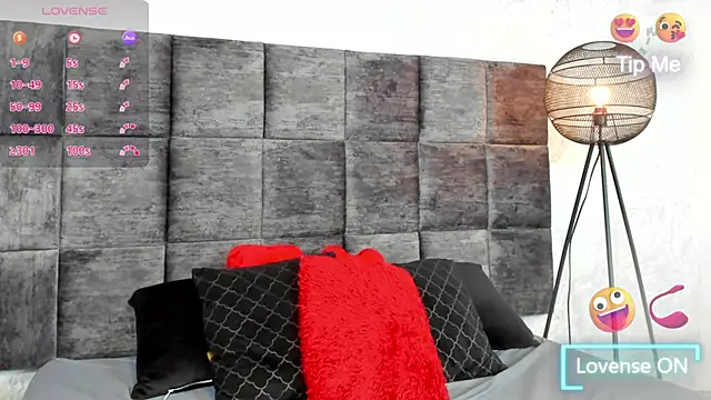 Snapshot of SusanRodriguez_ chatting on February 25, 8:42 pm SusanRodriguez online show from February 25, 8:42 pm