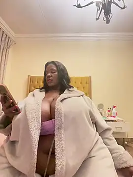 Snapshot of xXXSexyamazon chatting on June 25, 5:12 am xXXSexyamazon online show from June 25, 5:12 am