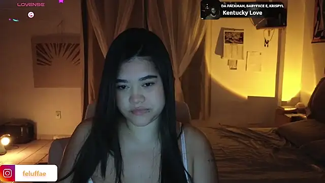 feluriana online show from April 16, 9:50 pm