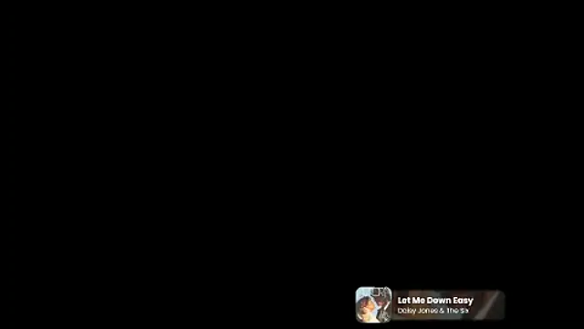 feluriana online show from May 17, 10:10 pm
