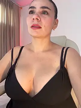 MeganDupont online show from November 16, 5:50 pm