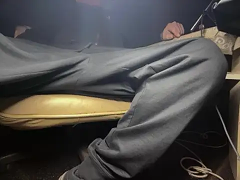 Snapshot of translove chatting on February 14, 11:16 pm translove online show from February 14, 11:16 pm