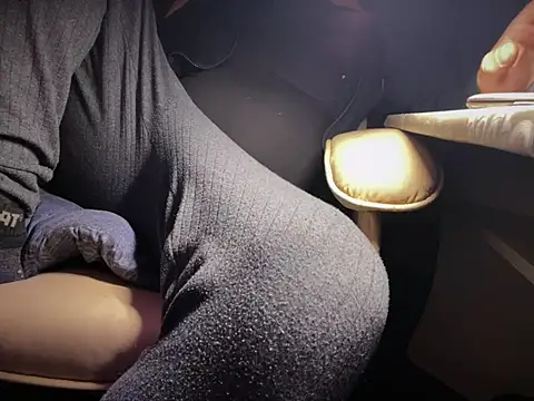 Snapshot of translove chatting on February 3, 10:37 pm translove online show from February 3, 10:37 pm