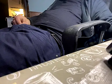 translove online show from October 18, 4:03 am