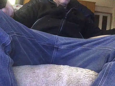 translove online show from February 12, 8:38 am