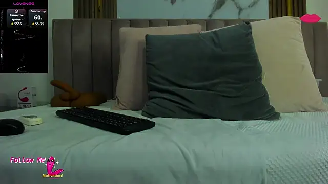 CristinSexy online show from October 10, 10:38 am