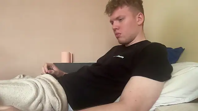 sexybooii6968 online show from May 17, 10:37 am