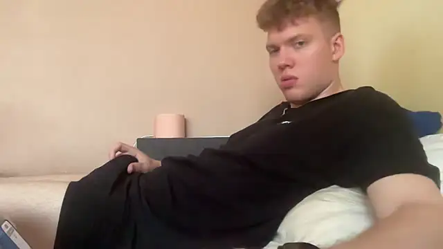 sexybooii6968 online show from May 9, 11:13 am