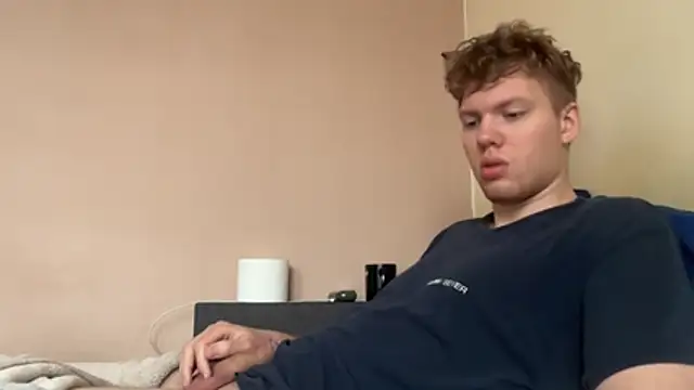 Snapshot of sexybooii6968 chatting on November 13, 10:19 am sexybooii6968 online show from November 13, 10:19 am