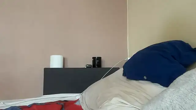 Snapshot of sexybooii6968 chatting on November 10, 10:53 am sexybooii6968 online show from November 10, 10:53 am