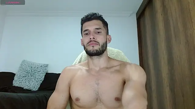 Noah jhonsonn online show from February 24, 5:20 pm