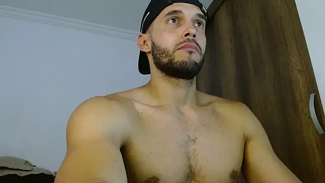 Snapshot of Noah_jhonsonn chatting on May 28, 3:29 pm Noah jhonsonn online show from May 28, 3:29 pm