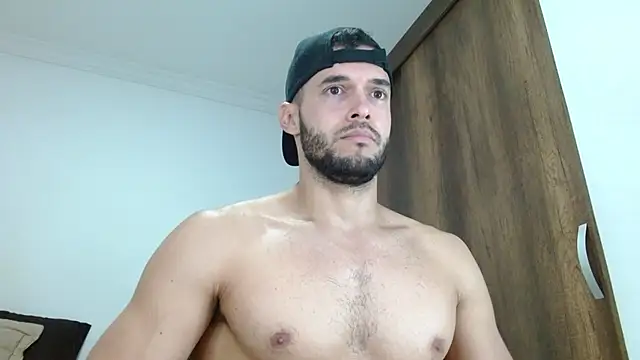 Noah jhonsonn online show from December 17, 11:37 am