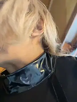 scarlett sexx69 online show from March 27, 11:44 am