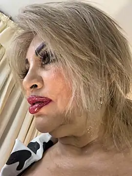 scarlett sexx69 online show from March 28, 11:44 am