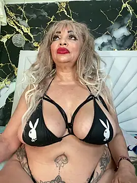 Snapshot of scarlett_sexx69 chatting on July 3, 11:50 am scarlett sexx69 online show from July 3, 11:50 am