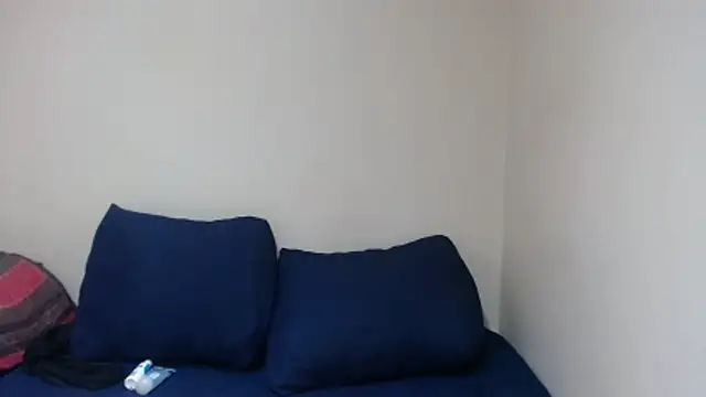 xGIANTEBONY30x online show from March 29, 5:42 am