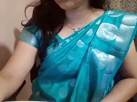Pinky 4 online show from May 1, 2:22 pm