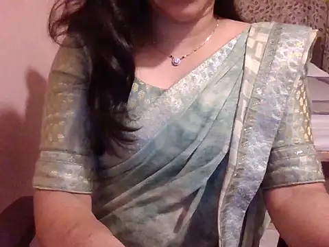 Pinky 4 online show from March 29, 6:42 pm